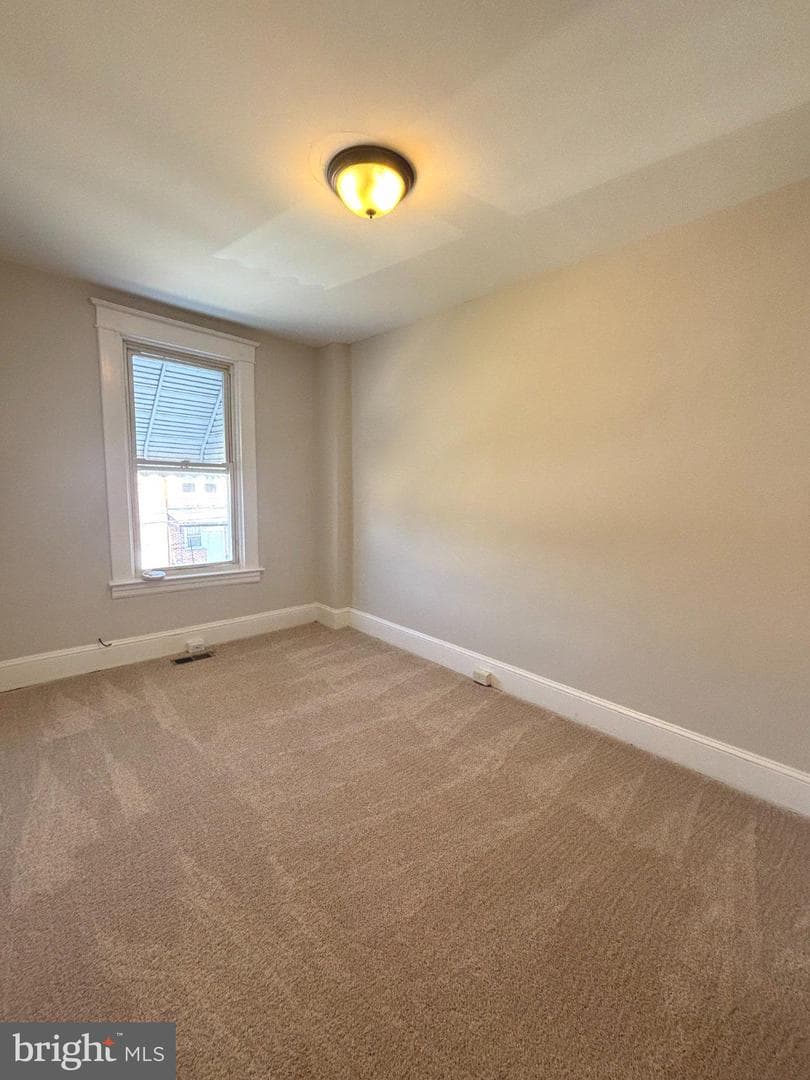 332 Marydell Road photo 8