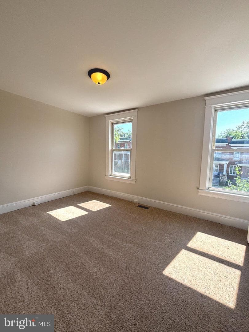 332 Marydell Road photo 9