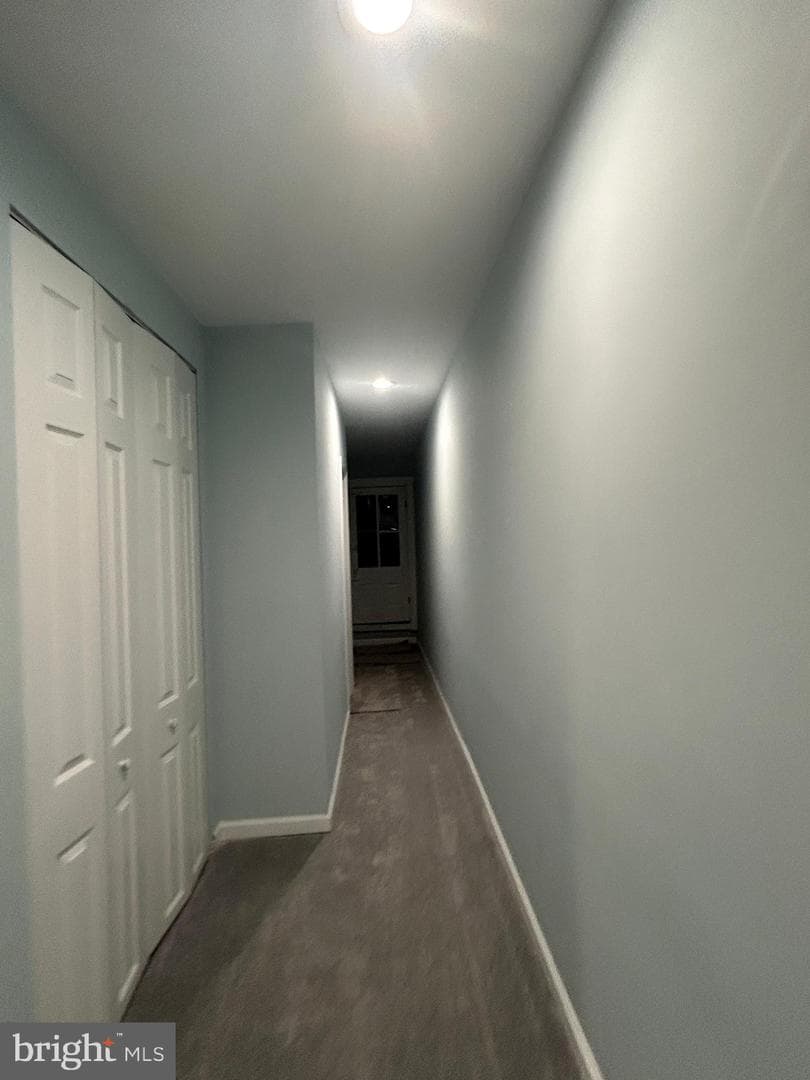 2033 N Fulton photo 26