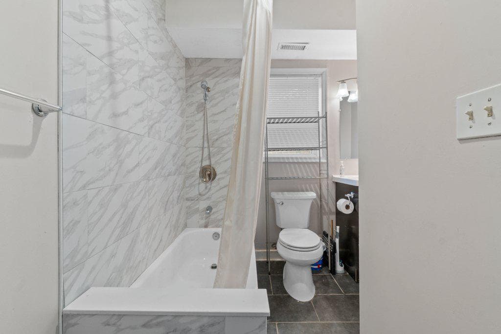 618 Wicklow Road photo 18