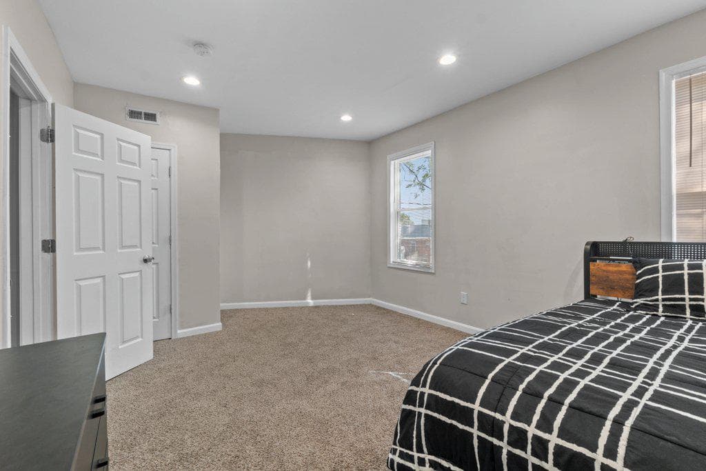618 Wicklow Road photo 22