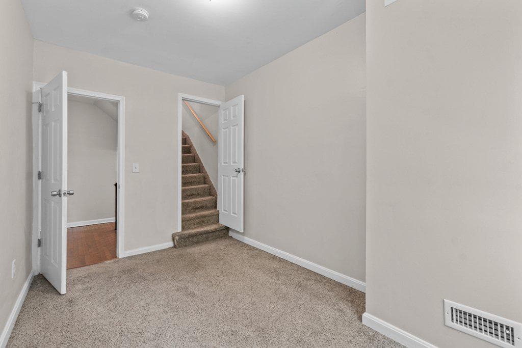 618 Wicklow Road photo 24