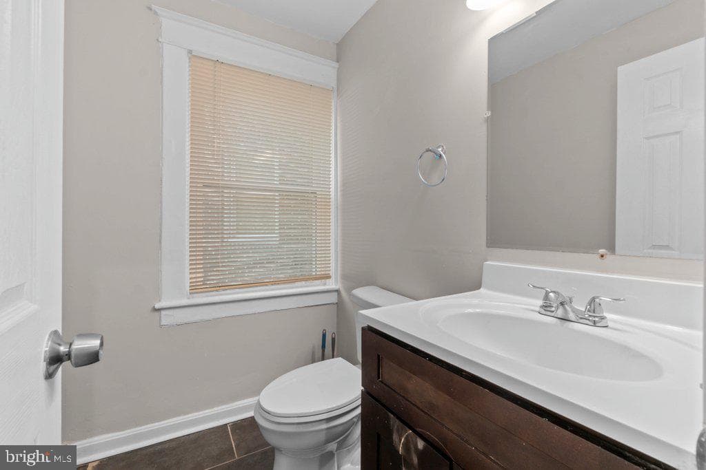 618 Wicklow Road photo 9