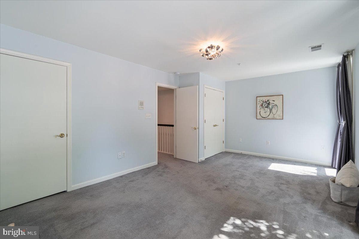 1003 Covington Street photo 47