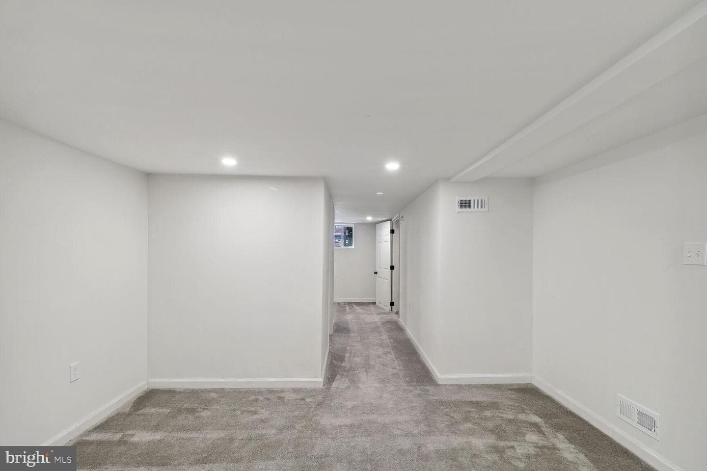 819 Cator Avenue photo 11