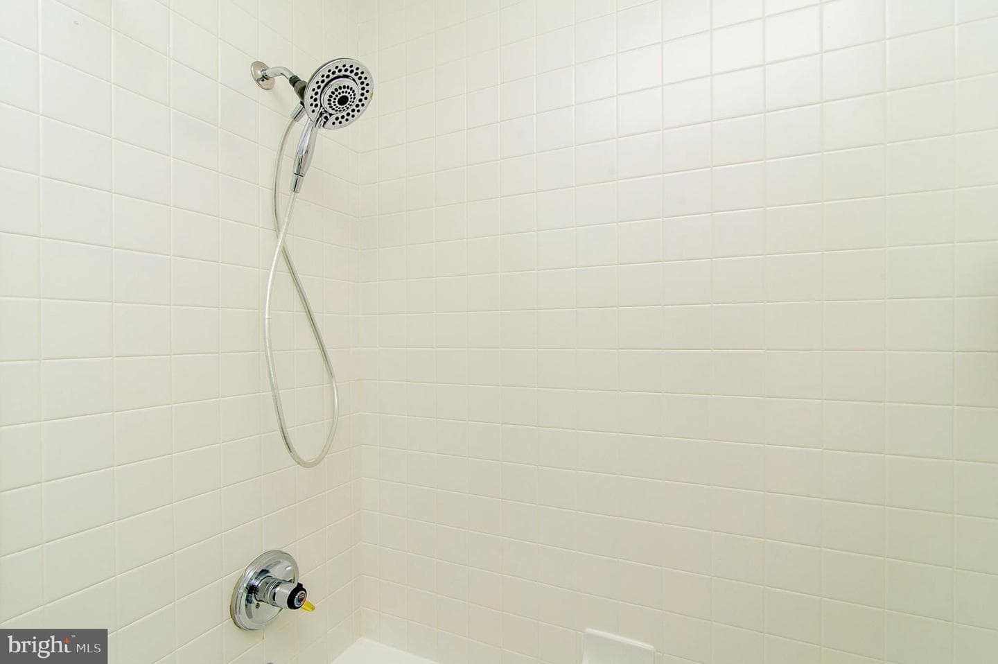 100 Harborview Drive #1610 photo 28