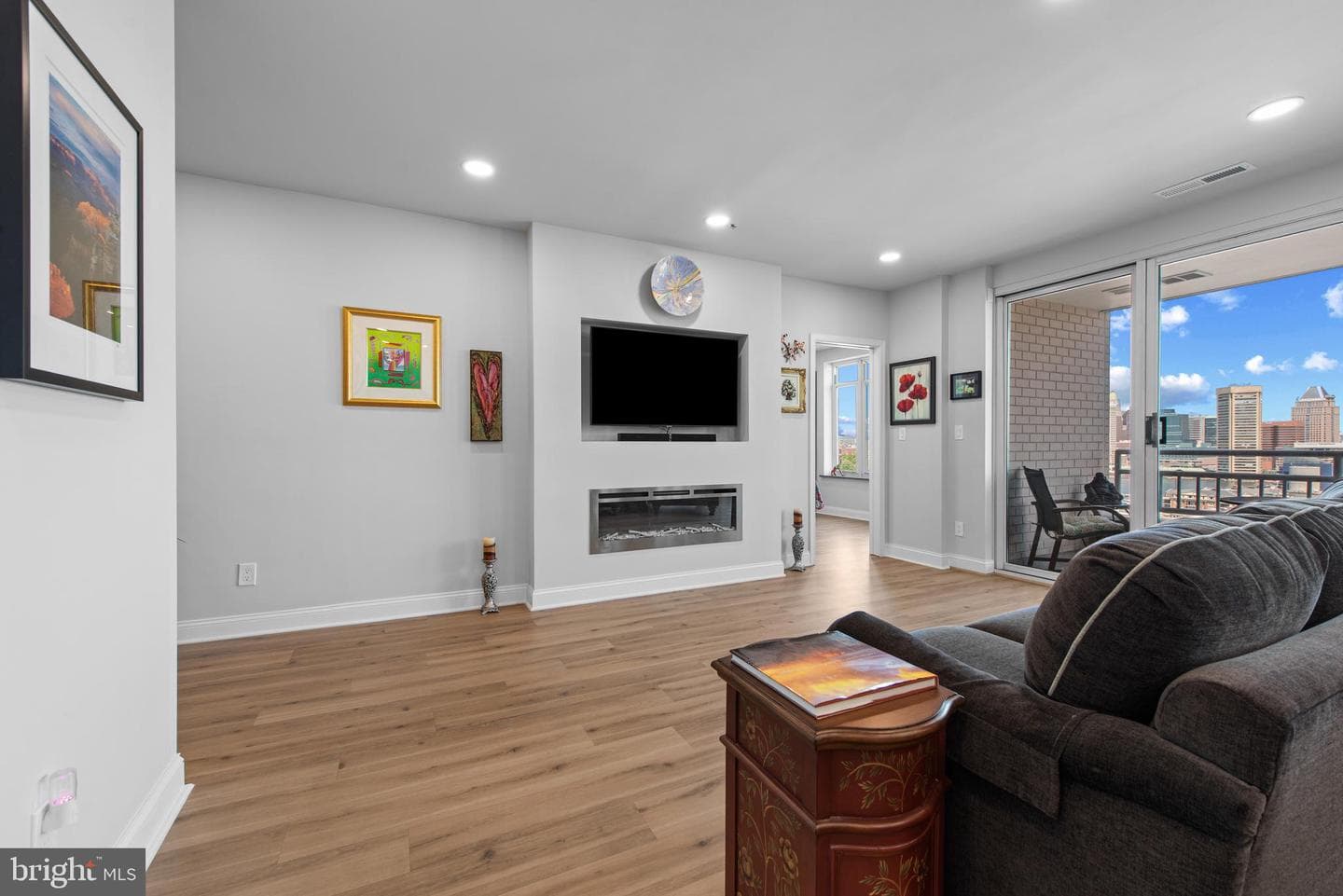 100 Harborview Drive #1509 photo 11