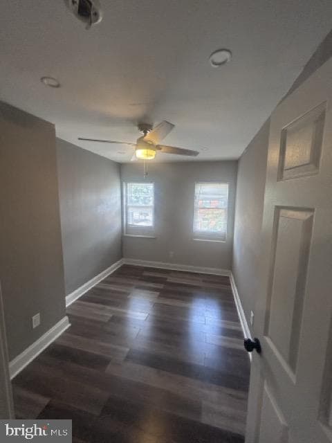 1535 Holbrook Street photo 30