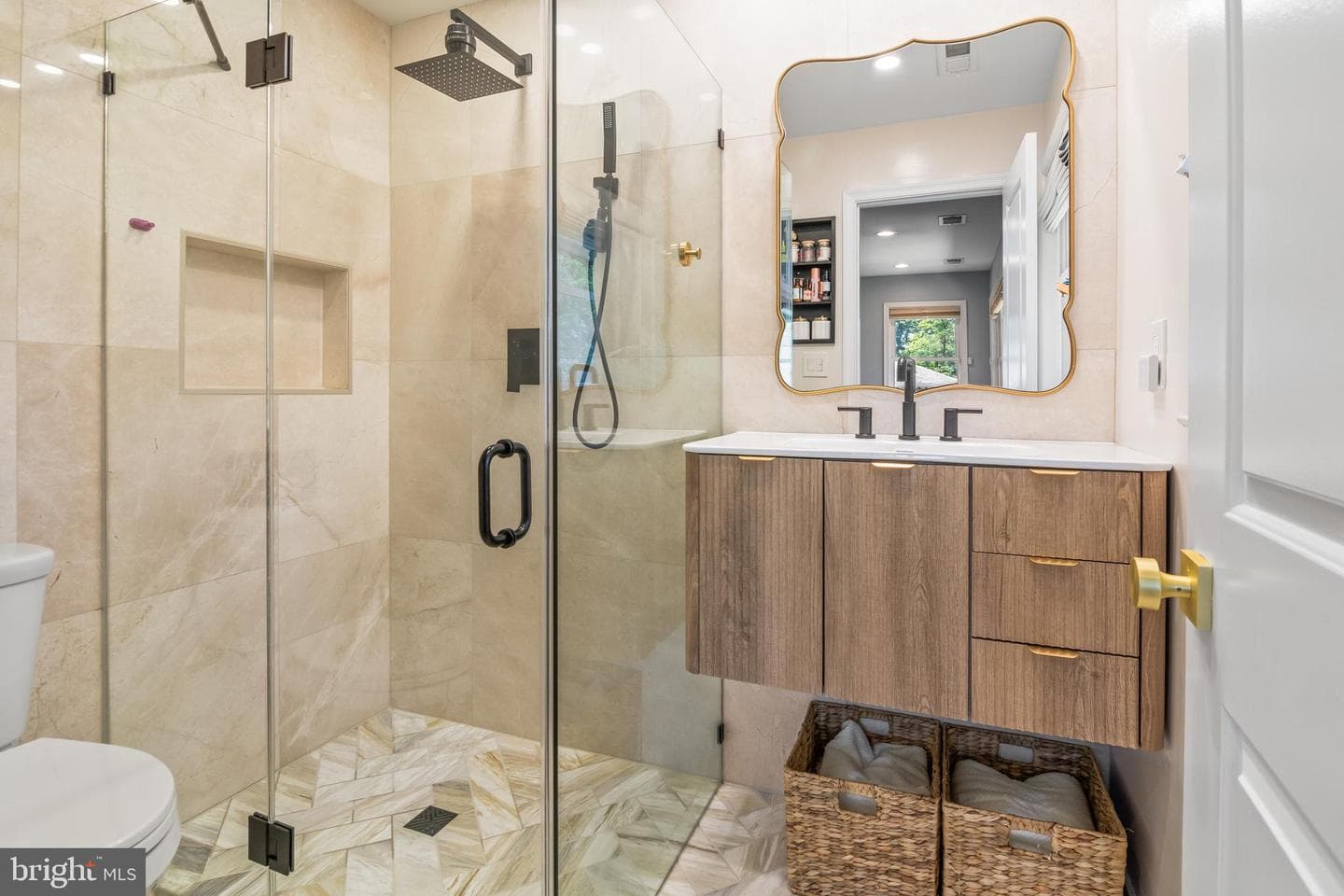 6308 Ivymount Road photo 11