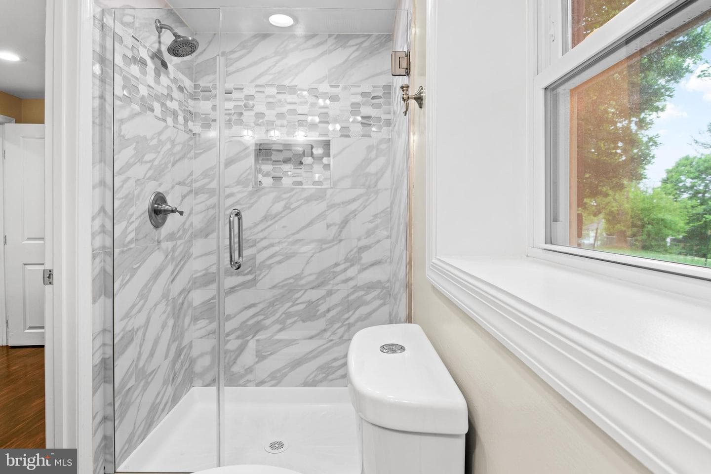 6308 Ivymount Road photo 18