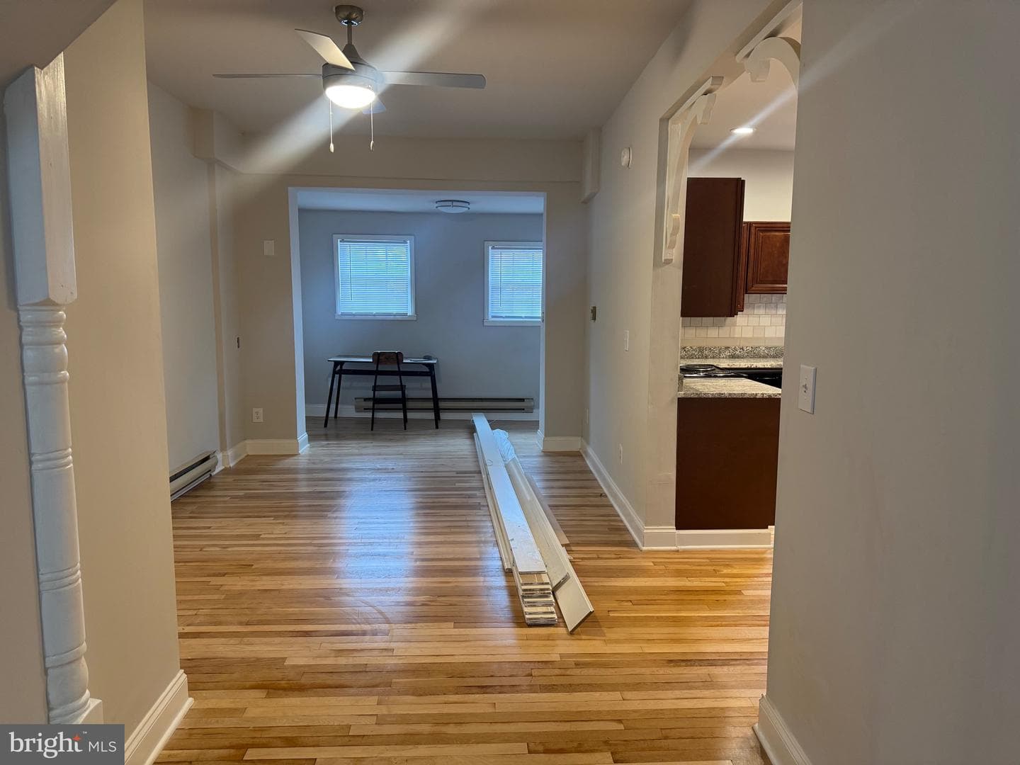 917 Chauncey Avenue photo 3