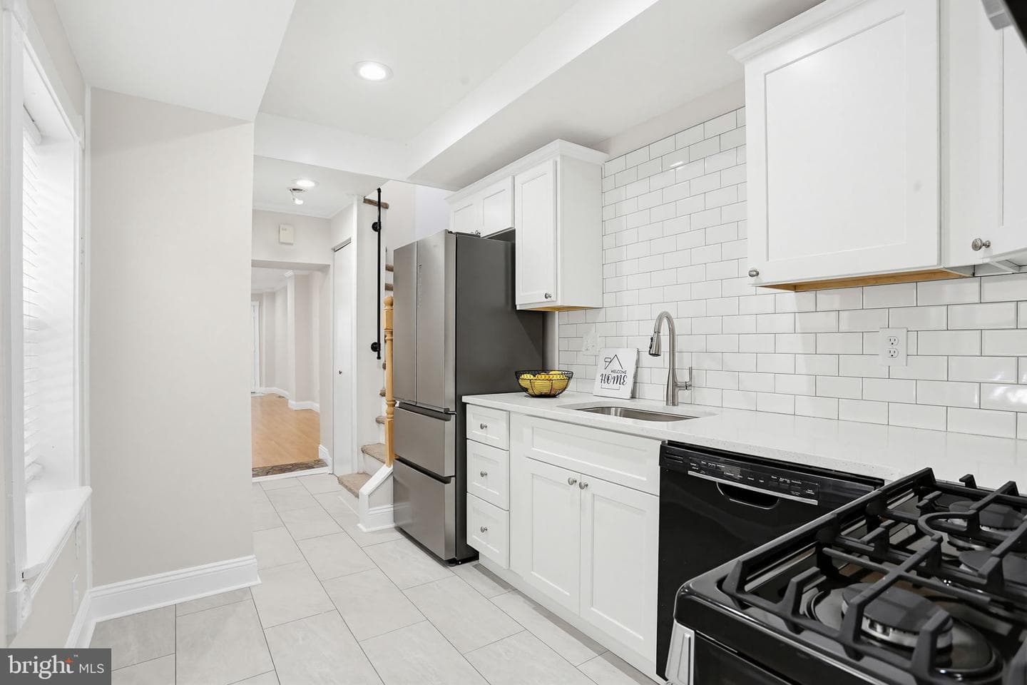 2116 Bank Street photo 15