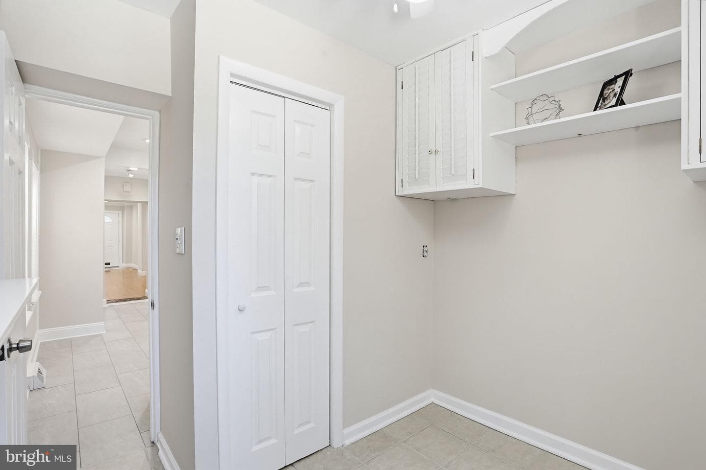 2116 Bank Street photo 17