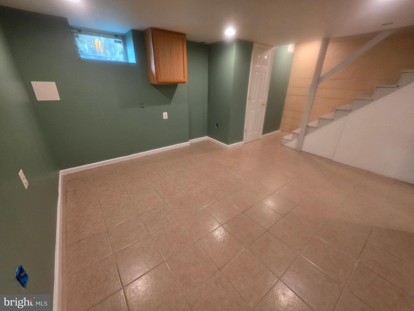 1235 Limit Avenue photo 21