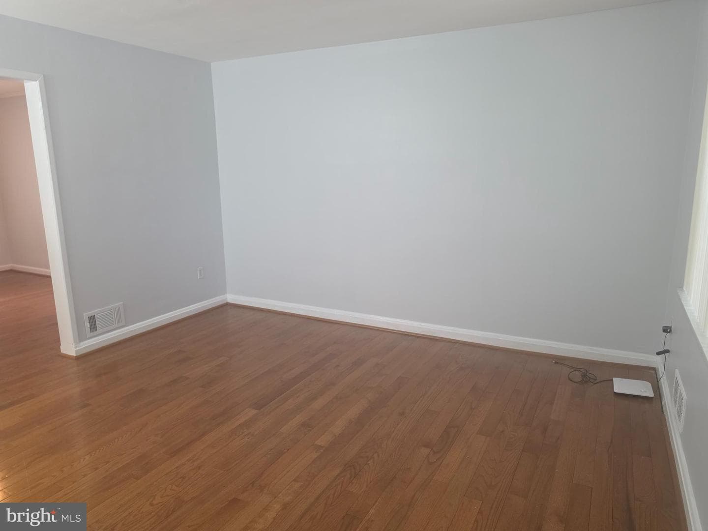 1235 Limit Avenue photo 5