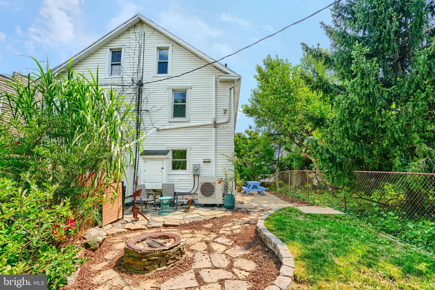 1330 Morling Avenue W photo 55