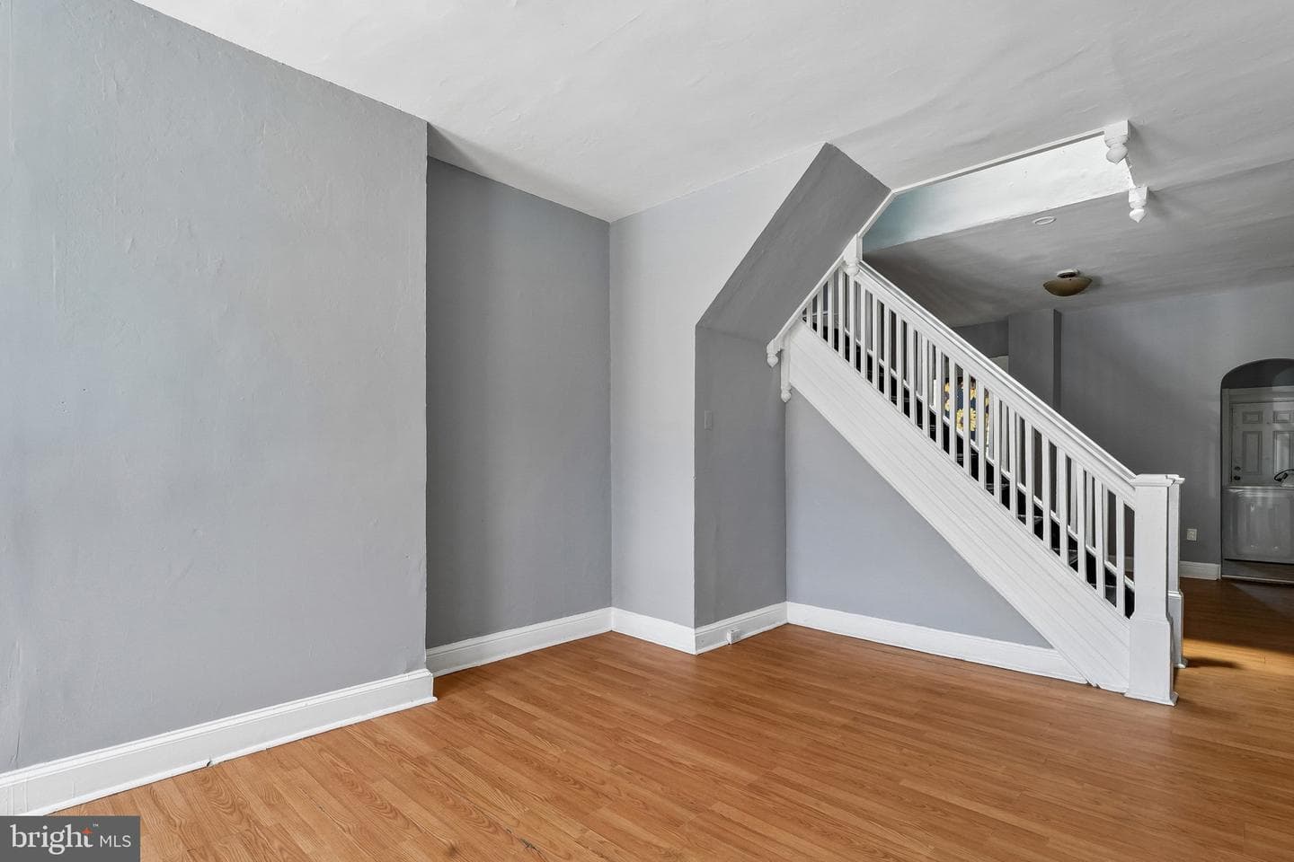 2304 E Lafayette Avenue photo 10