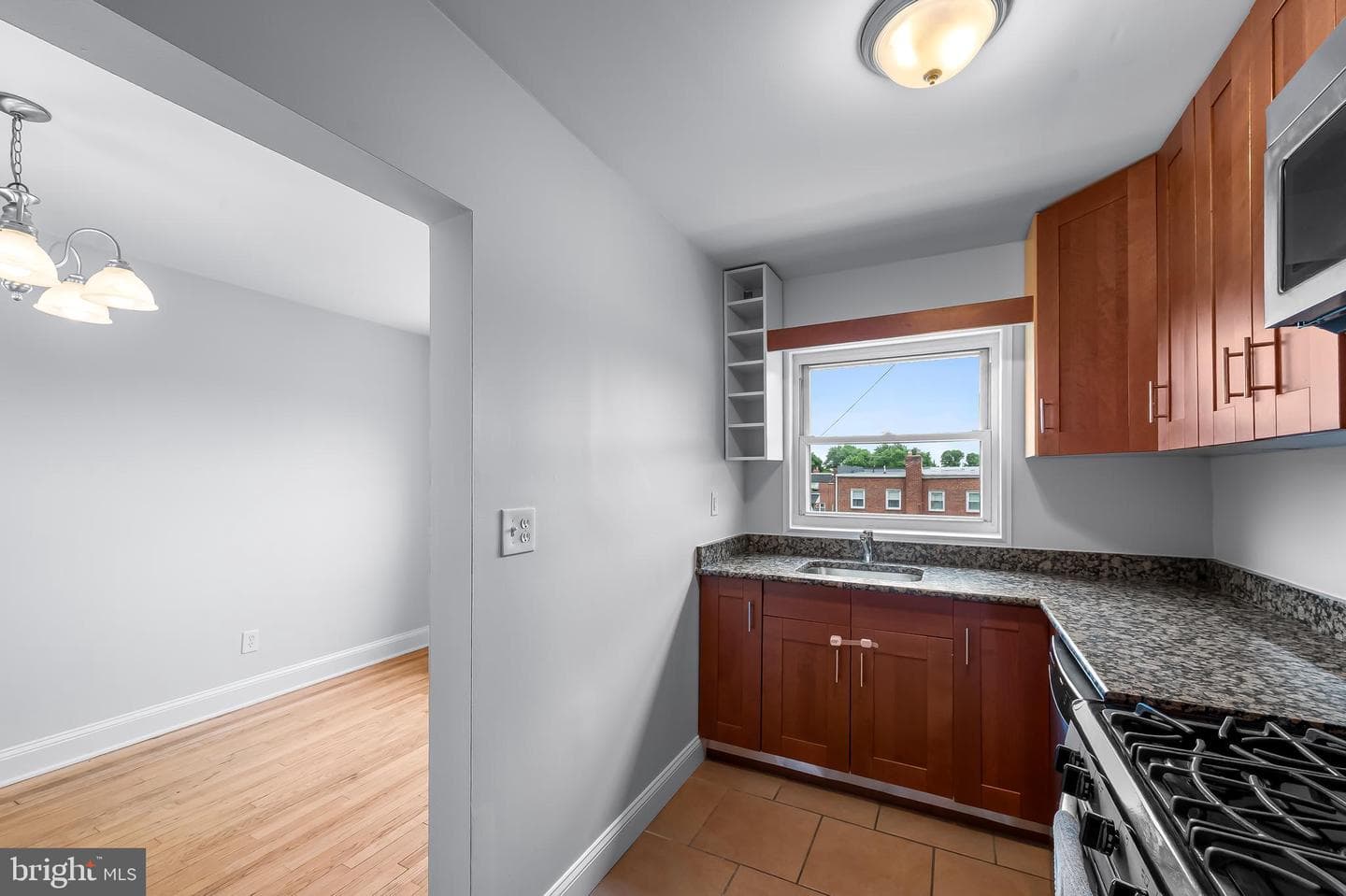 1413 Roland Heights Avenue photo 10