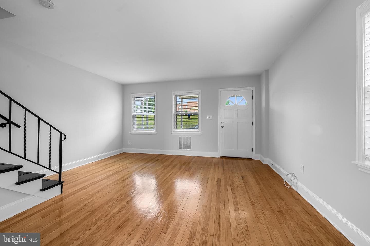1413 Roland Heights Avenue photo 6
