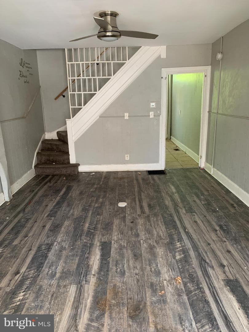 3170 Ravenwood Avenue photo 3