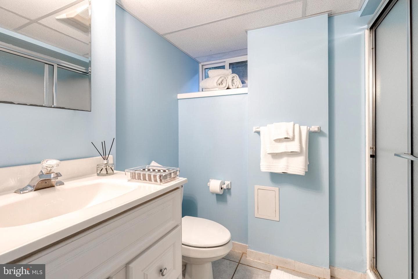114 Castlewood Road photo 55