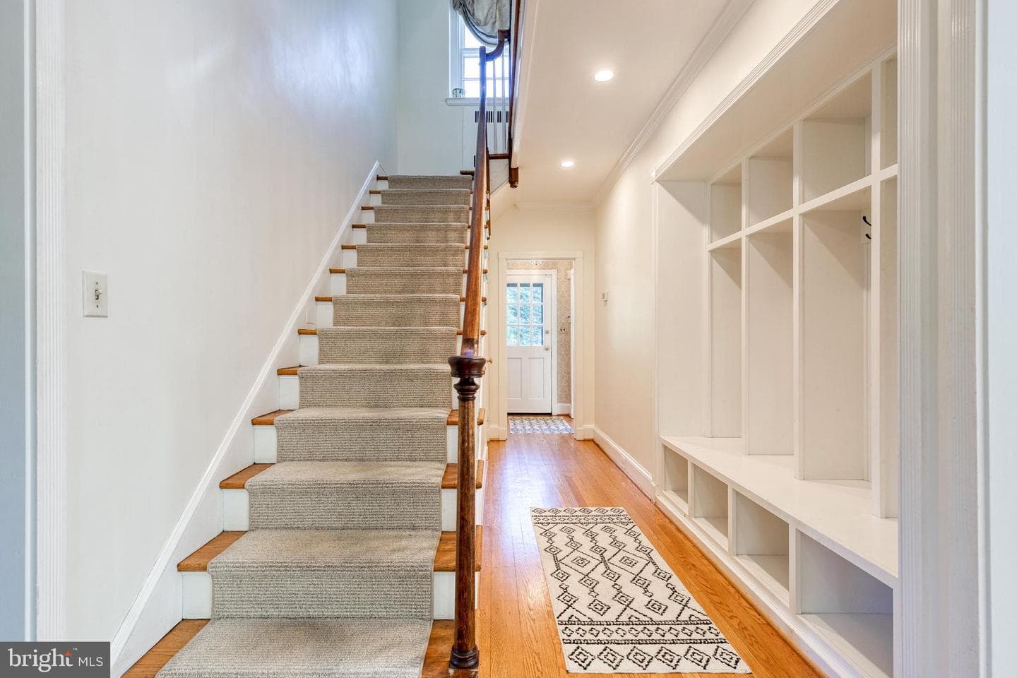 114 Castlewood Road photo 7