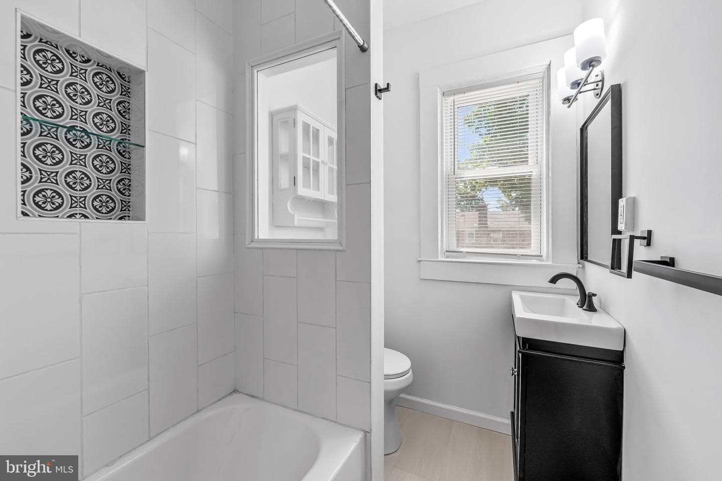 2505 Oakley Avenue photo 20