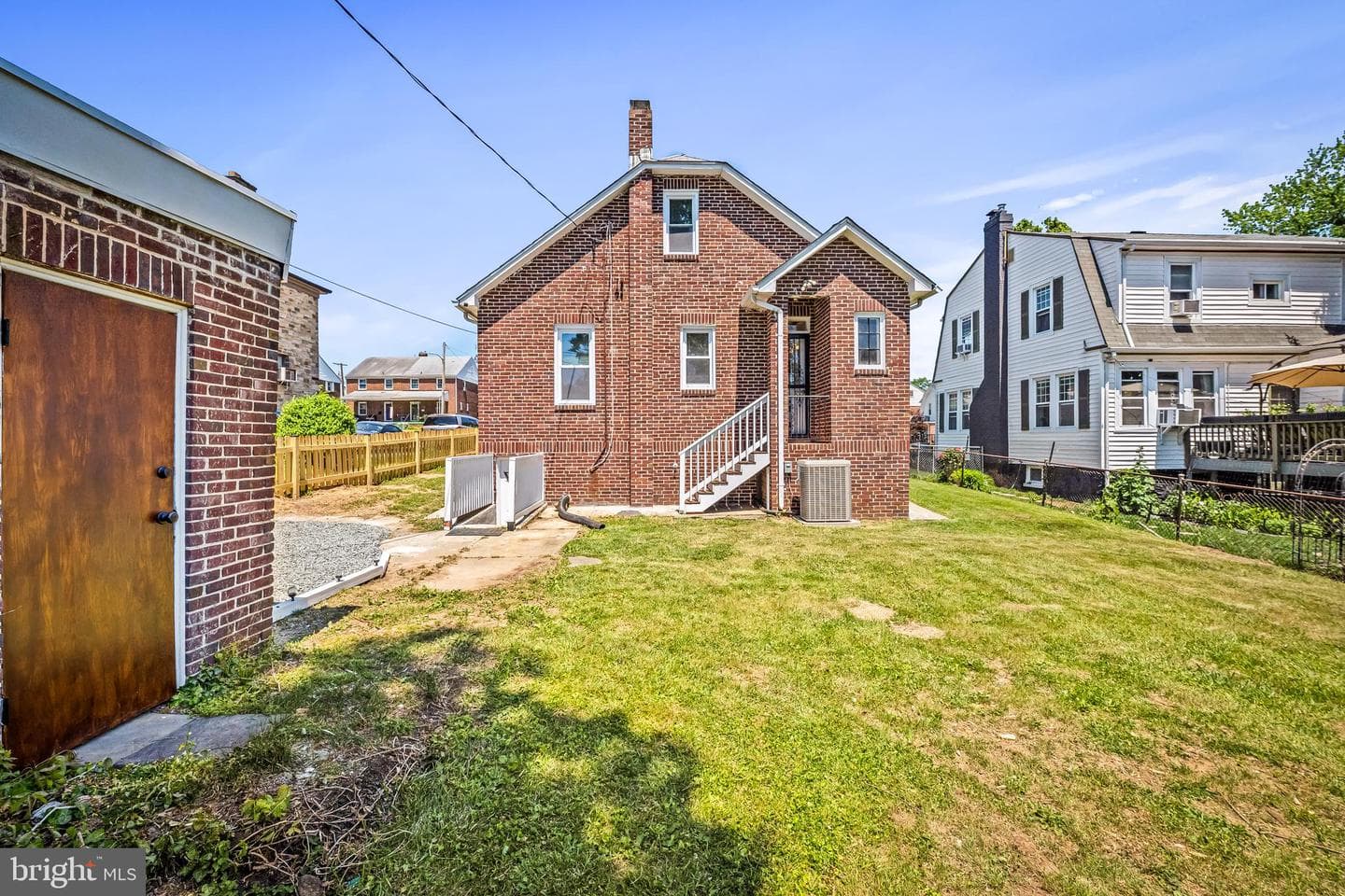 2505 Oakley Avenue photo 40