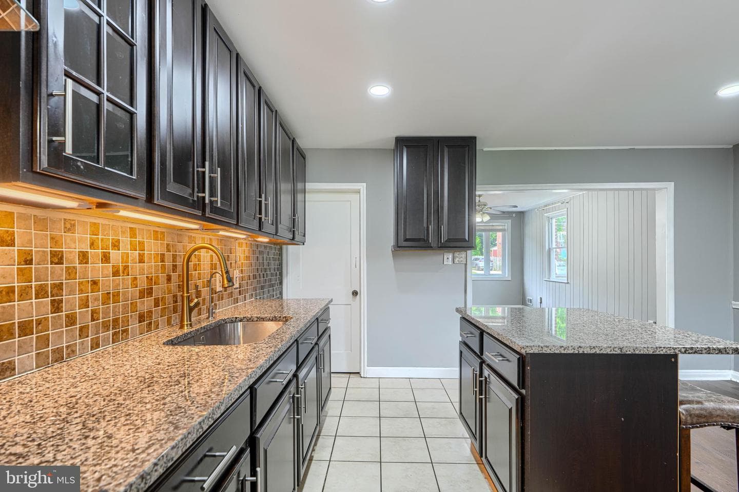 3227 Woodring Avenue photo 21