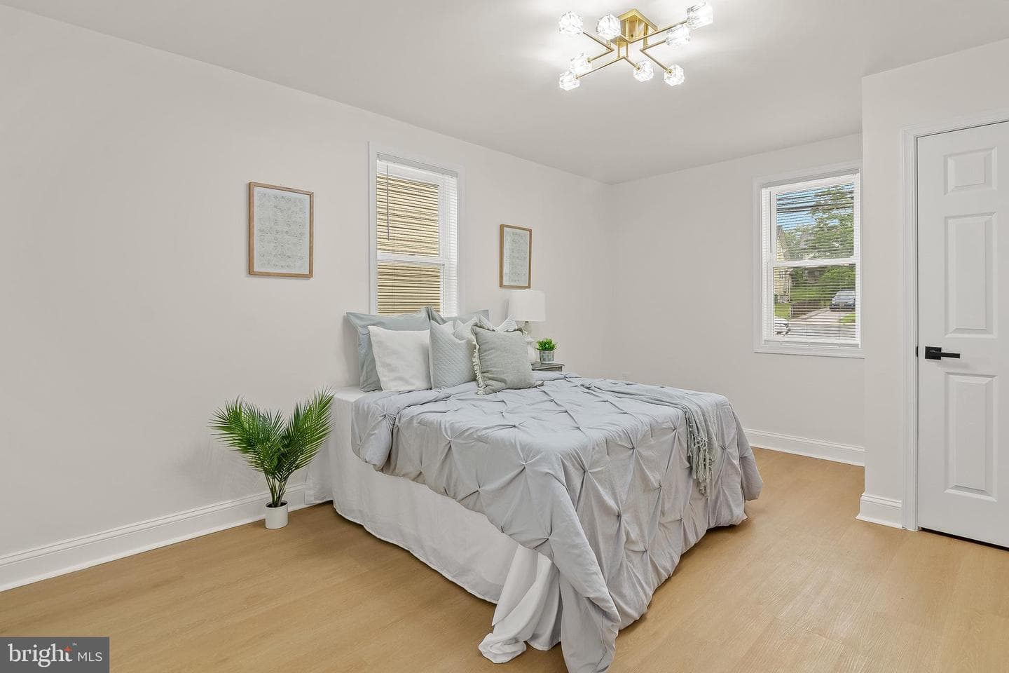 605 Woodbourne Avenue photo 22