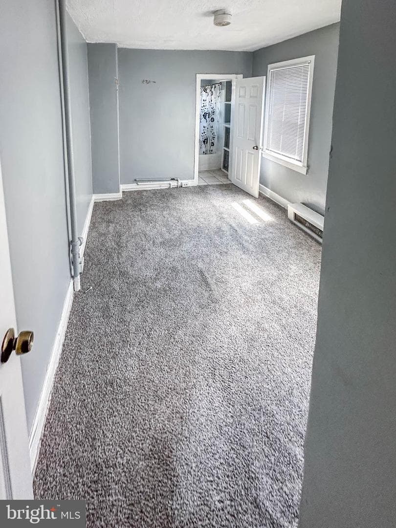 1733 N Bond Street photo 9