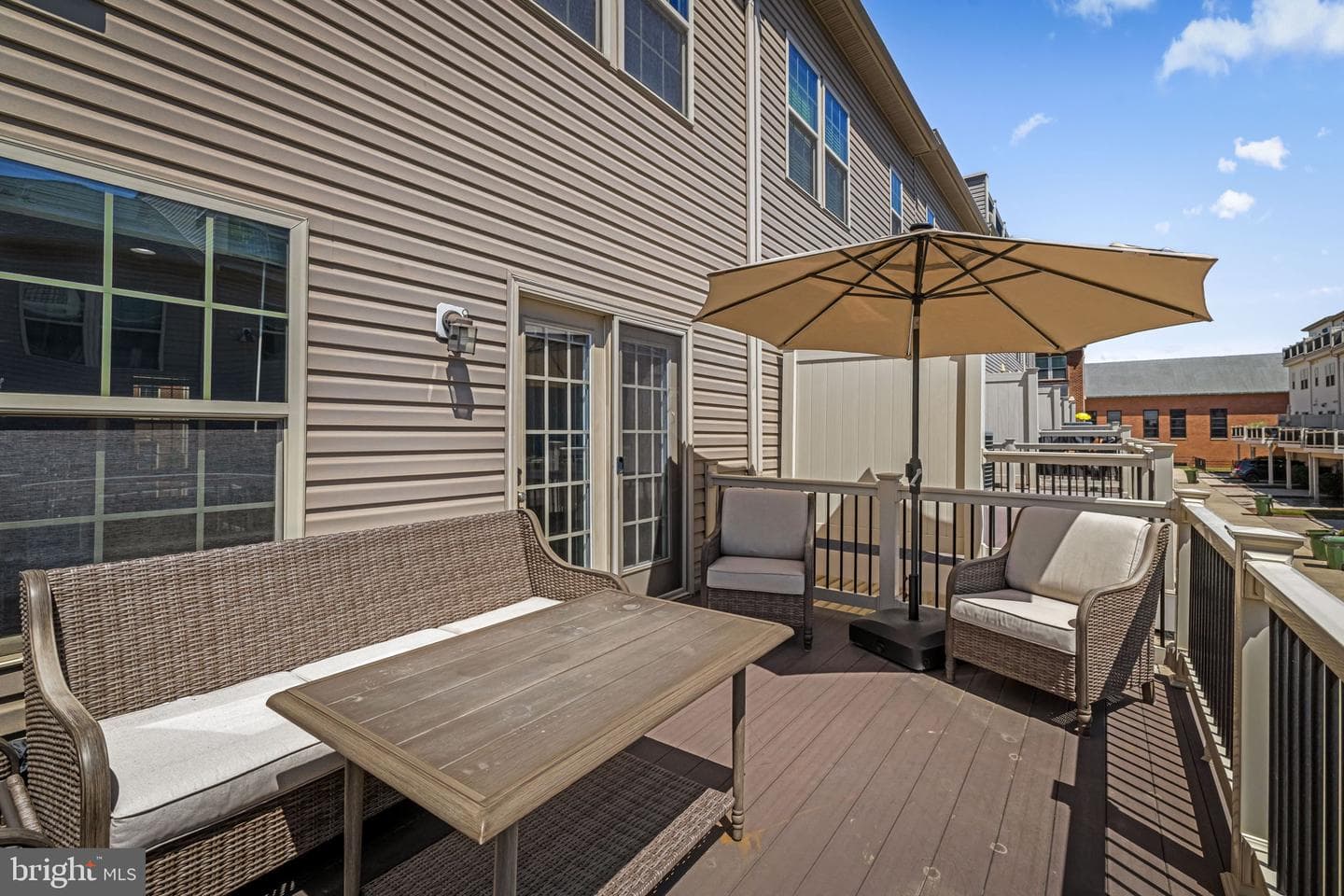 4662 Hudson Street photo 17