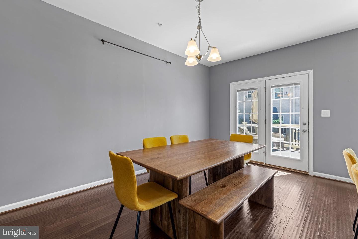 4662 Hudson Street photo 9