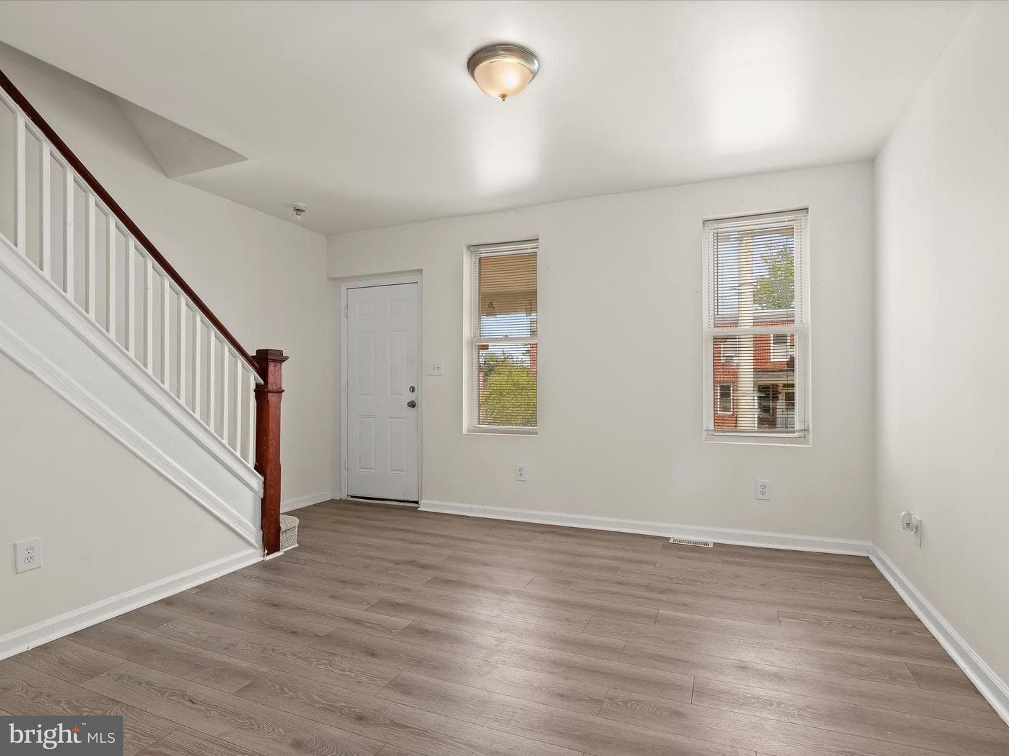 3211 Elmley Avenue photo 4