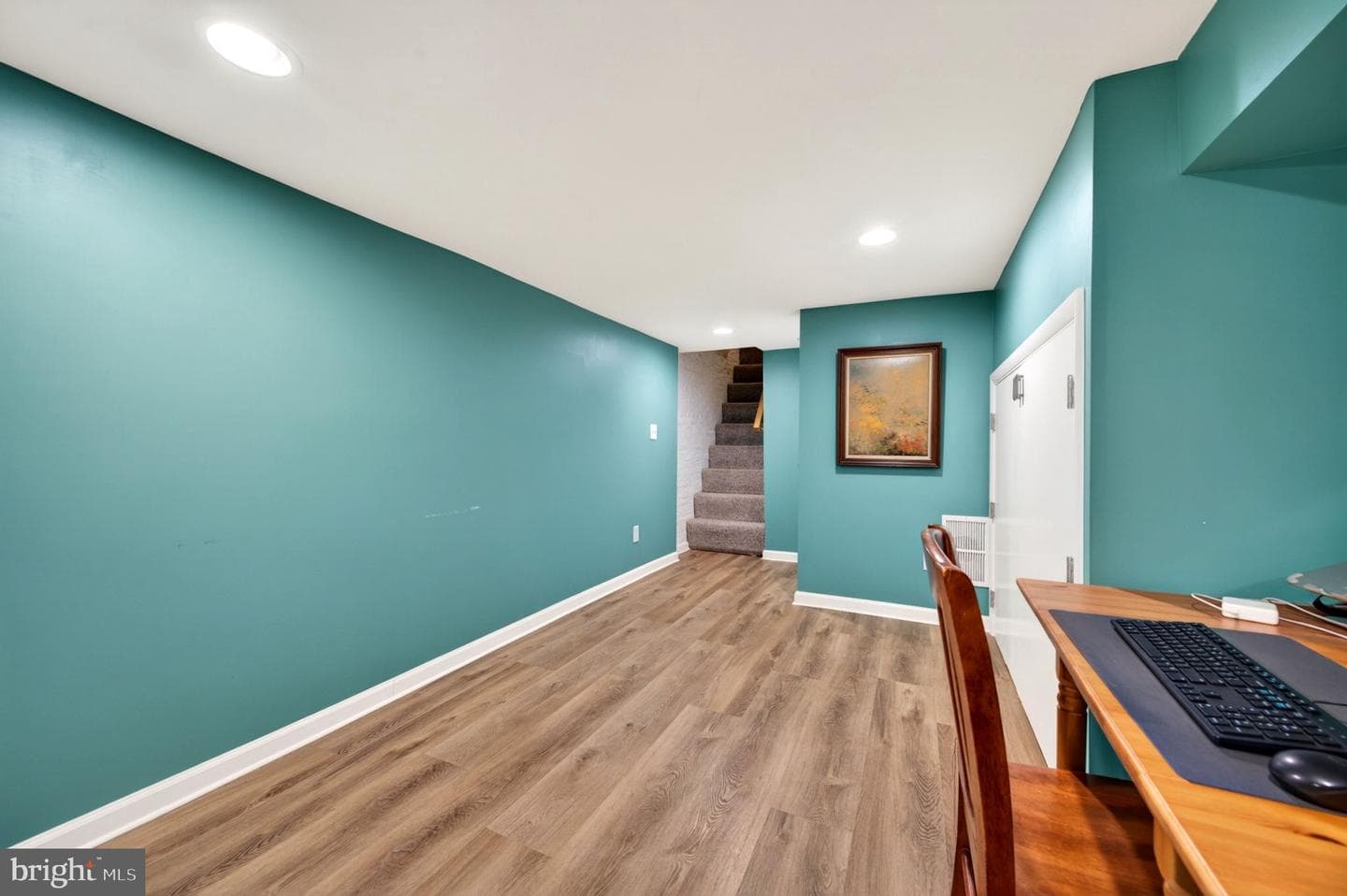 112 Fort Avenue E photo 43