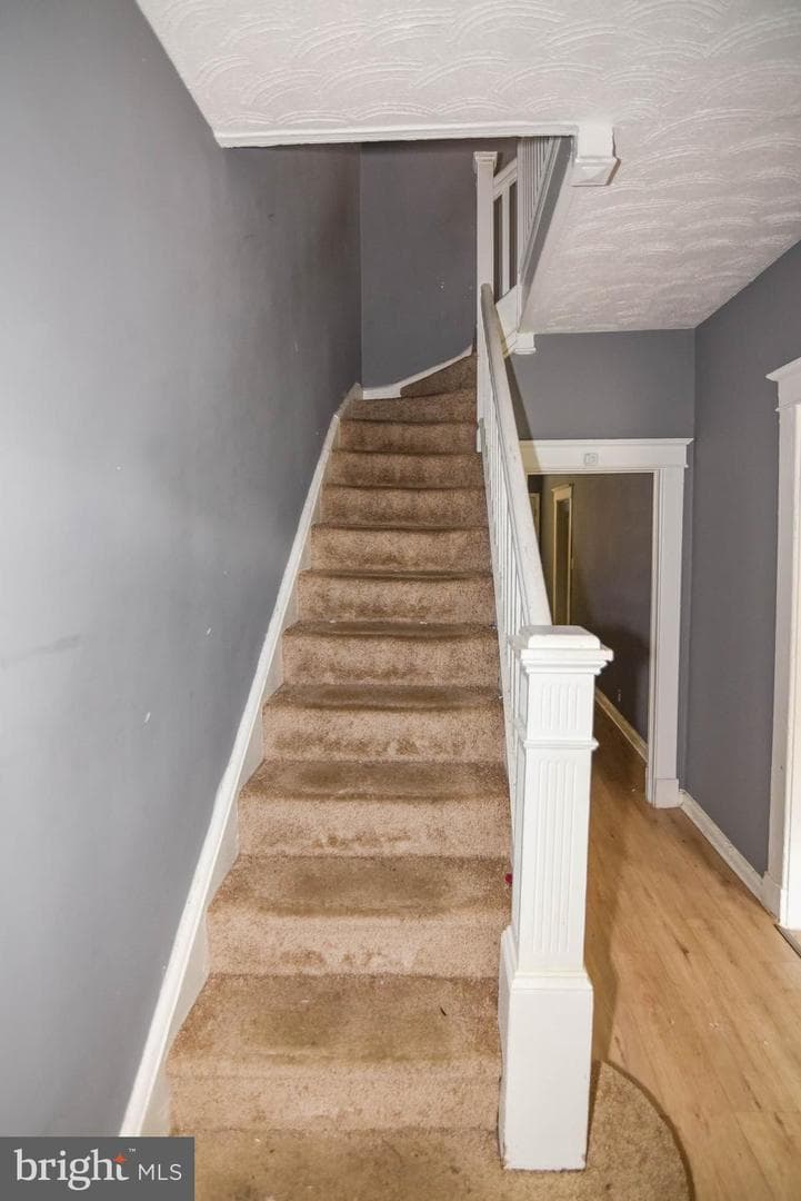1081 Ellicott Dr photo 11