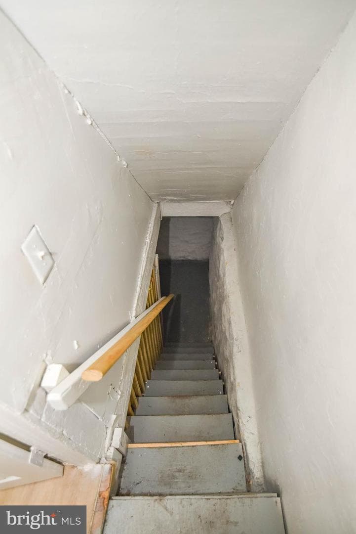 1081 Ellicott Dr photo 22