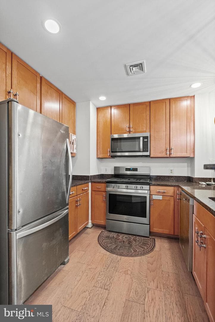 414 Water Street #2903 photo 6