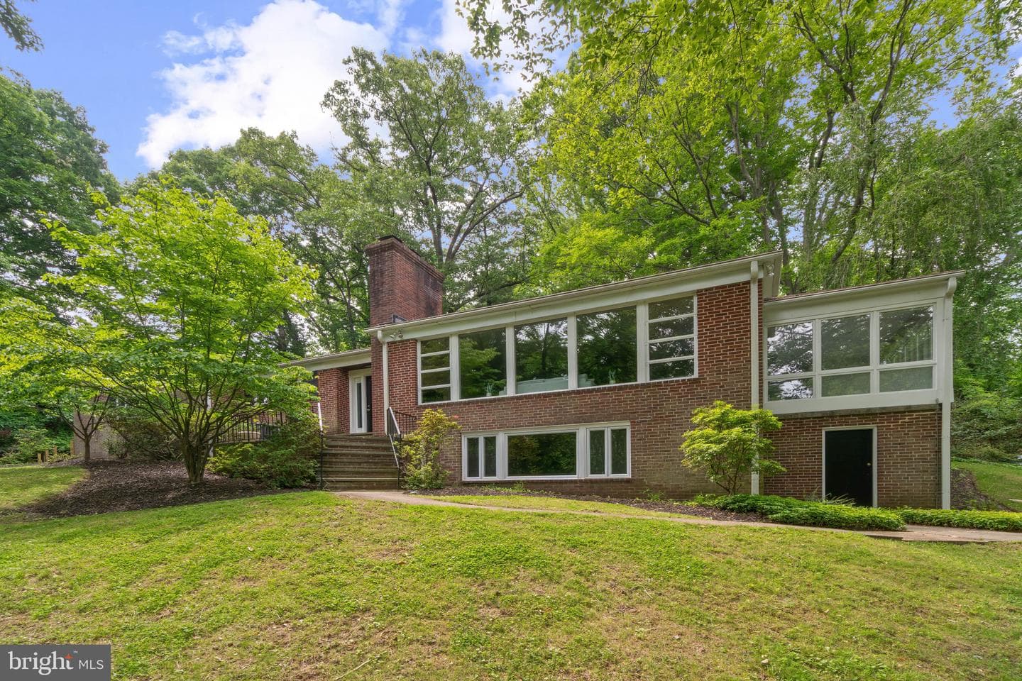 2215 Cross Country Boulevard photo 1