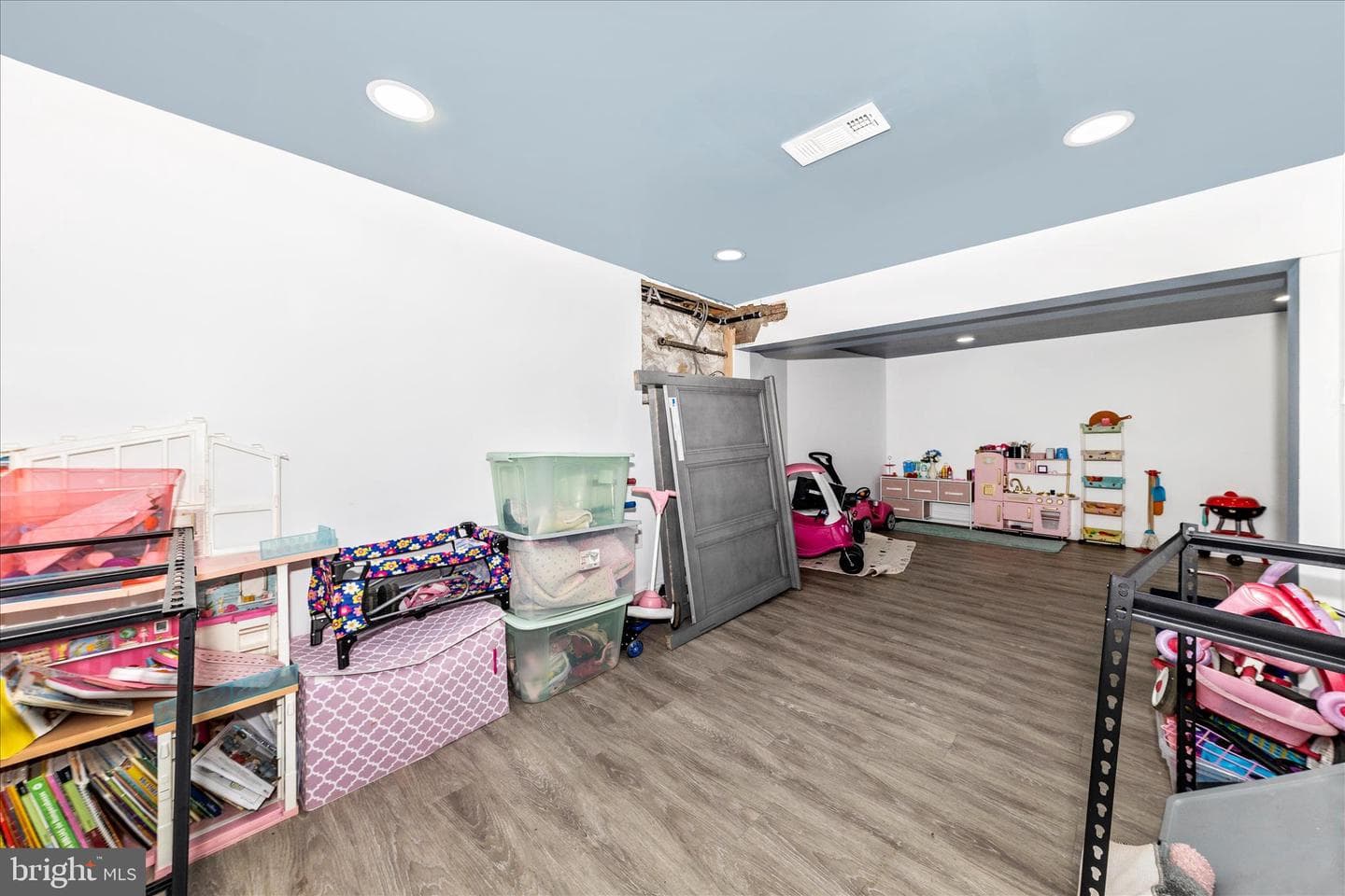3606 W Rogers Avenue photo 35