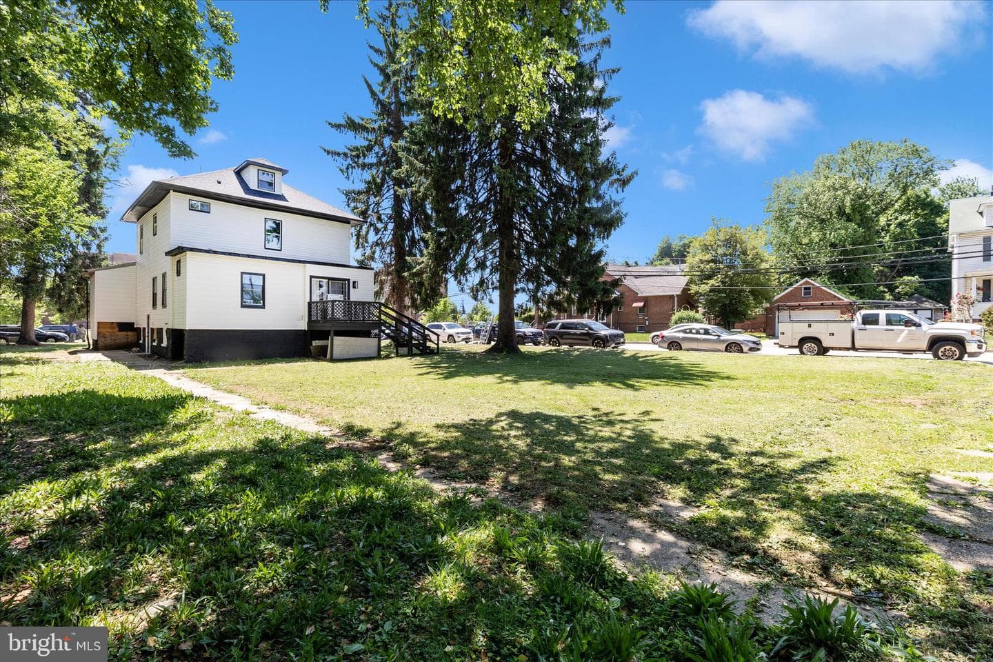 3606 W Rogers Avenue photo 46