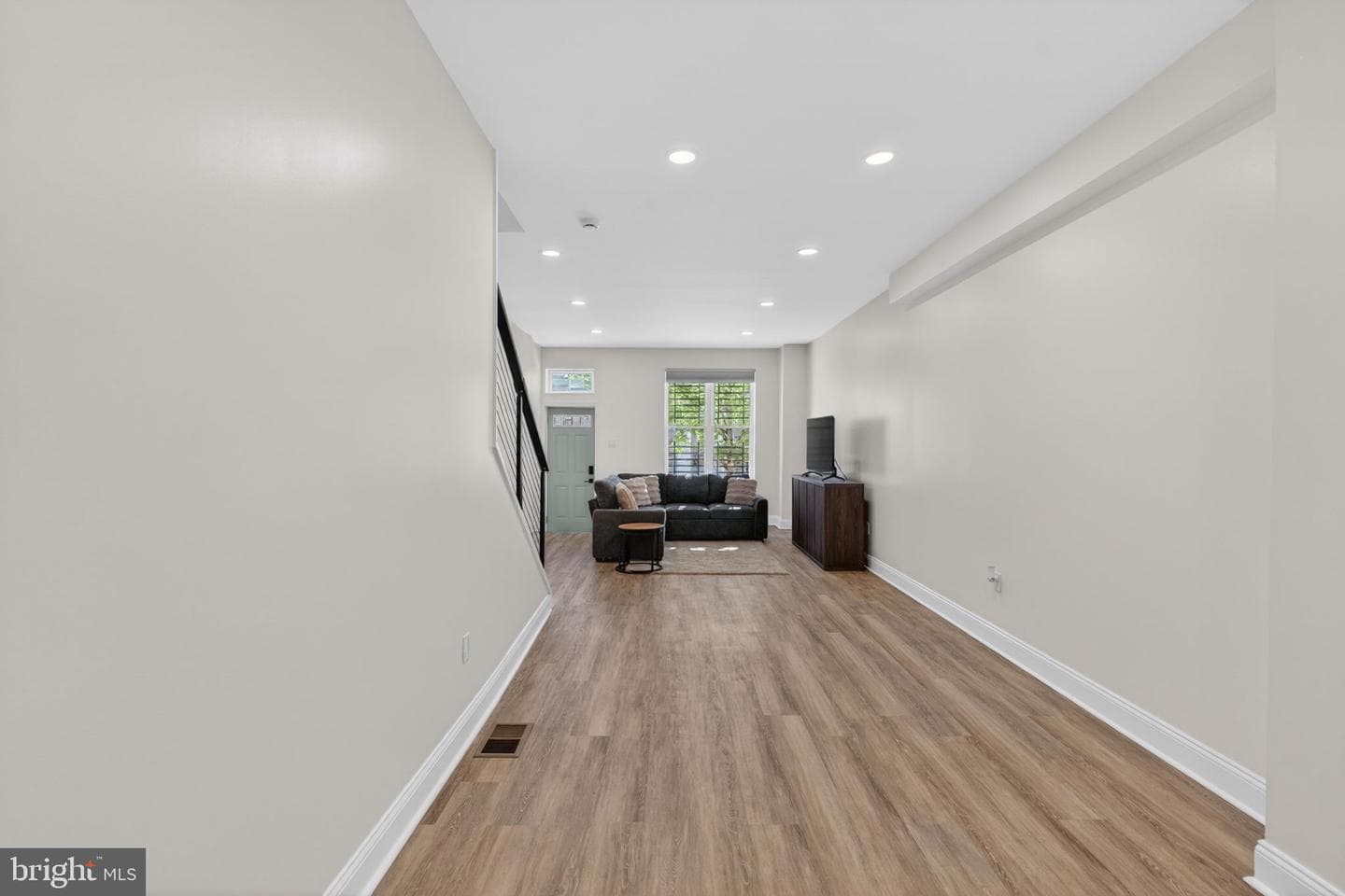 712 N Luzerne Avenue photo 35