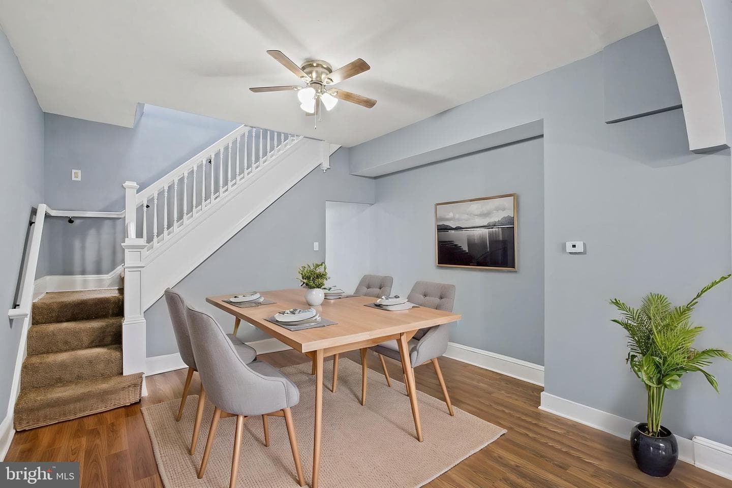 2811 Erdman Avenue photo 5
