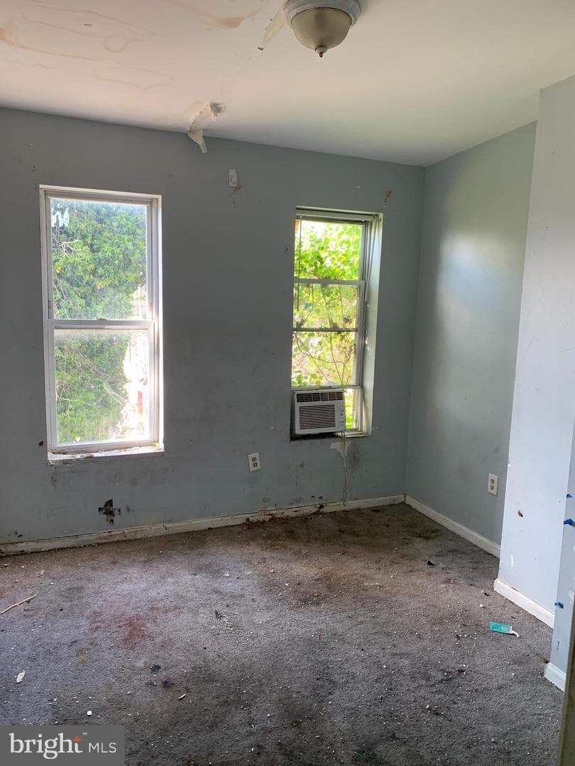 2511 W Baltimore Street photo 14