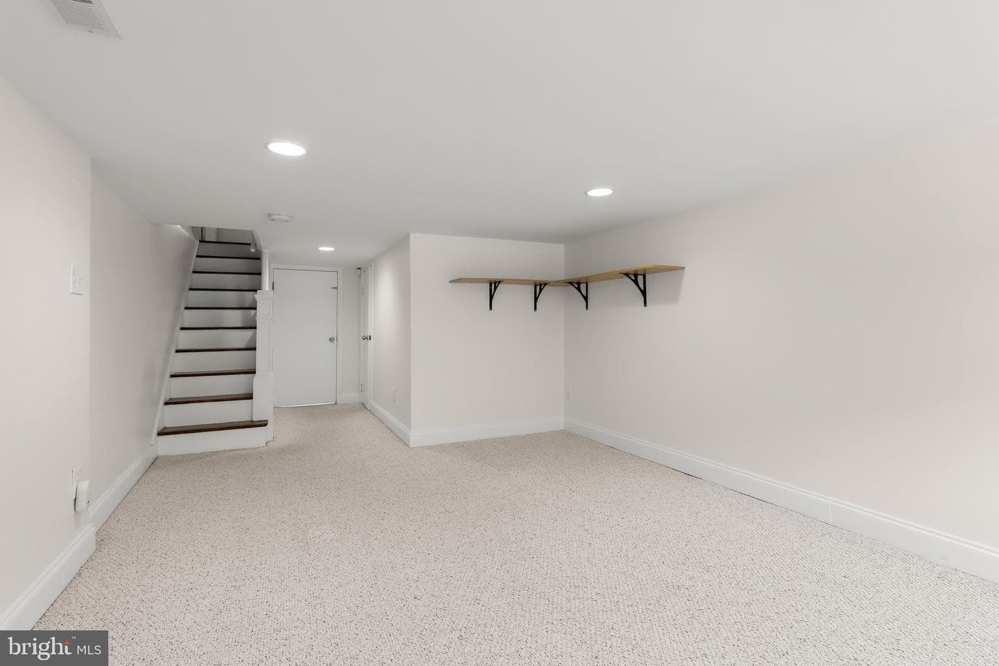 2616 Fait Avenue photo 32
