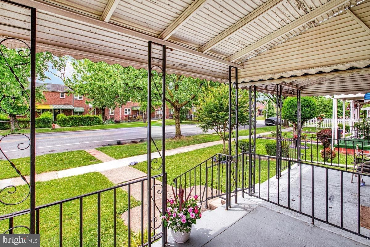3040 E Federal Street photo 5