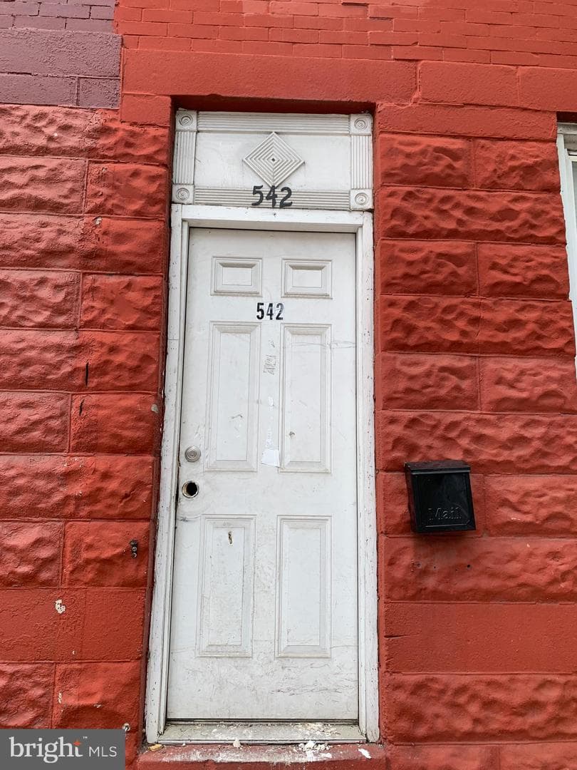 542 Brunswick Street photo 2