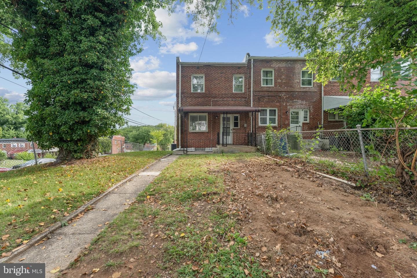 1040 Wedgewood Road photo 15