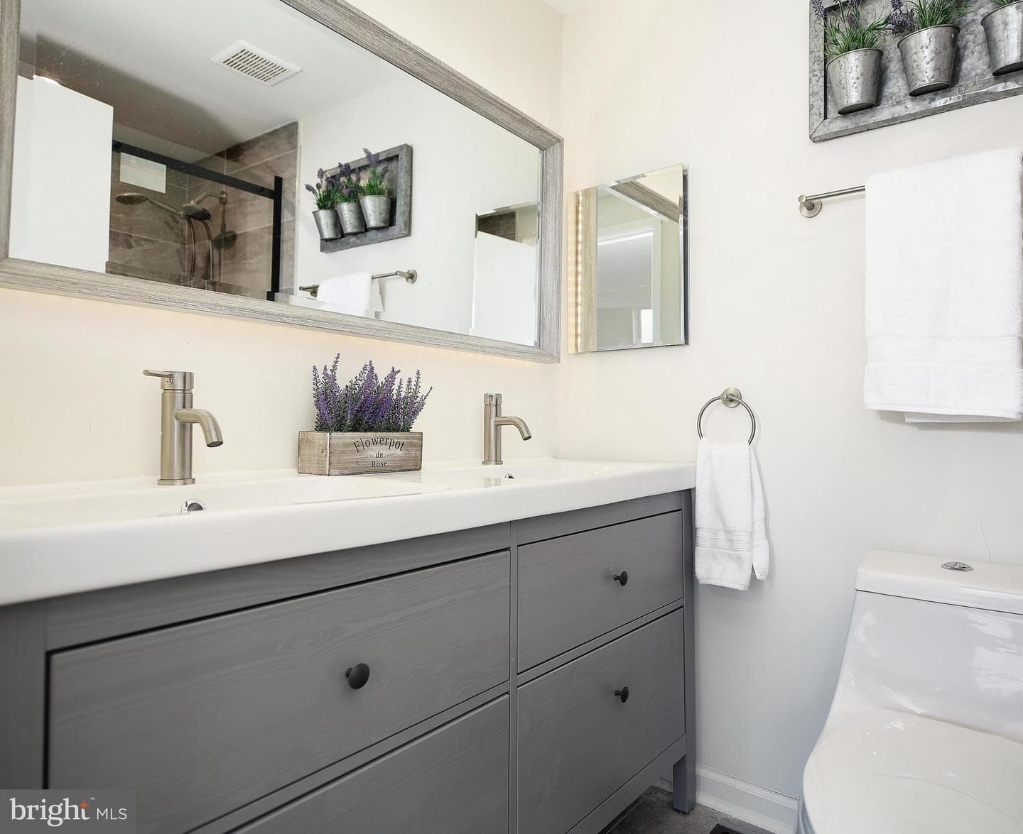 3108 E Baltimore Street photo 18