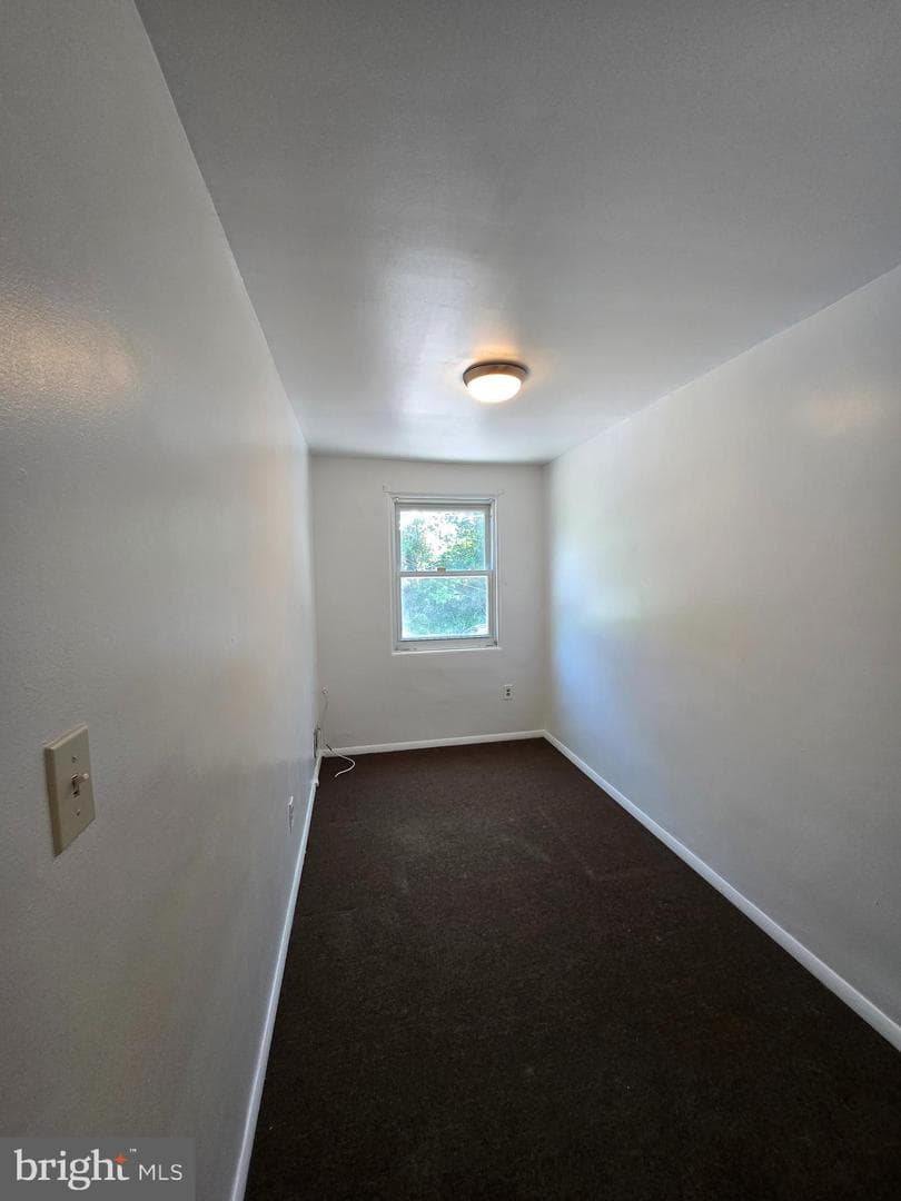 5643 Kavon Avenue photo 13